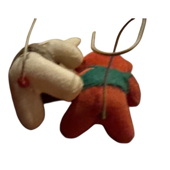 Vintage Pair of Flocked Bear Christmas Holiday Ornaments Retro Mid Century MCM - Picture 7 of 8